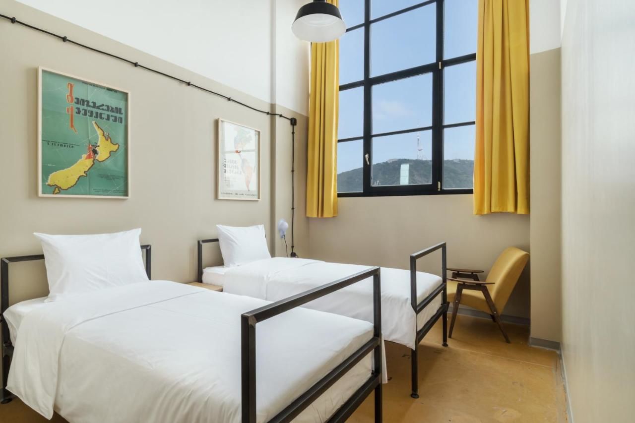 Отель Fabrika Hostel & Suites Тбилиси-26