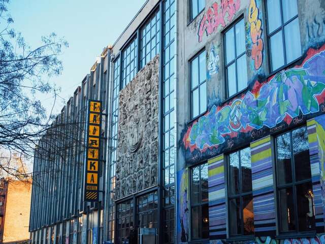 Отель Fabrika Hostel & Suites Тбилиси-12