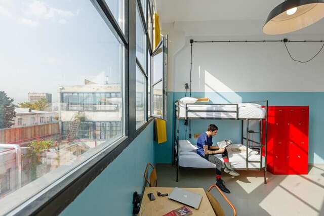 Отель Fabrika Hostel & Suites Тбилиси-17
