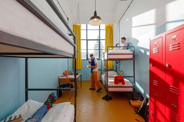 Отель Fabrika Hostel & Suites Тбилиси-18