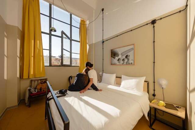 Отель Fabrika Hostel & Suites Тбилиси-20