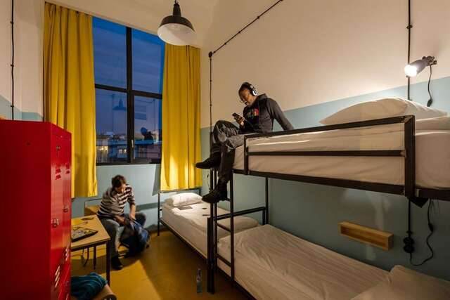 Отель Fabrika Hostel & Suites Тбилиси-23