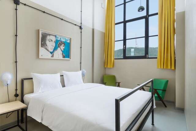 Отель Fabrika Hostel & Suites Тбилиси-26