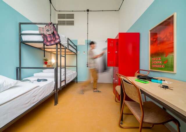 Отель Fabrika Hostel & Suites Тбилиси-34