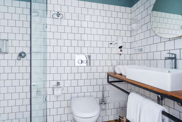 Отель Fabrika Hostel & Suites Тбилиси-36